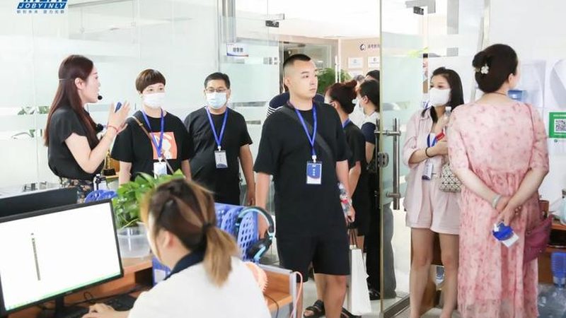 成人高考专业选择：如何根据个人兴趣和职业规划做出明智决策
